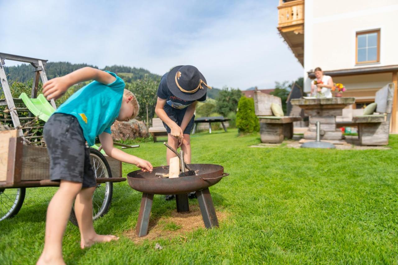 Hartlhof Urlaub Am Baby- Und Kinderbauernhof Βίλα Niederau Εξωτερικό φωτογραφία