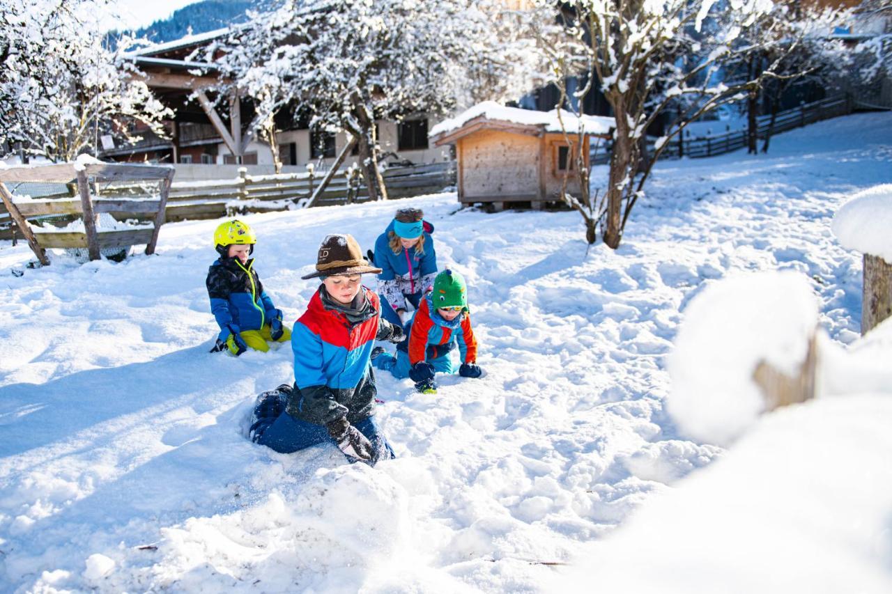 Hartlhof Urlaub Am Baby- Und Kinderbauernhof Niederau Εξωτερικό φωτογραφία